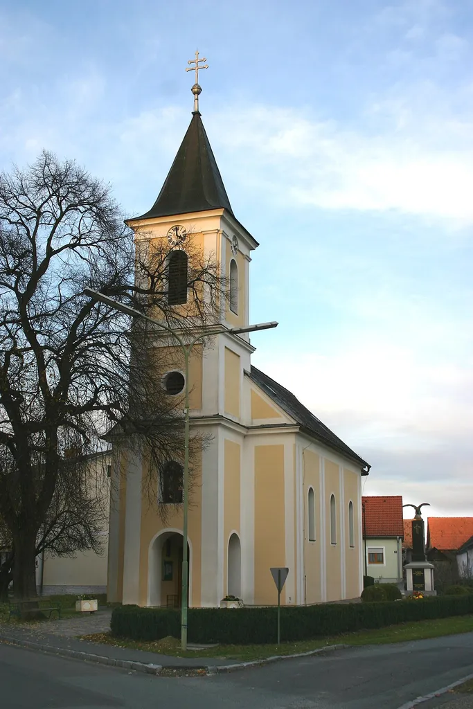 Tobaj römisch-katholische Pfarrkirche