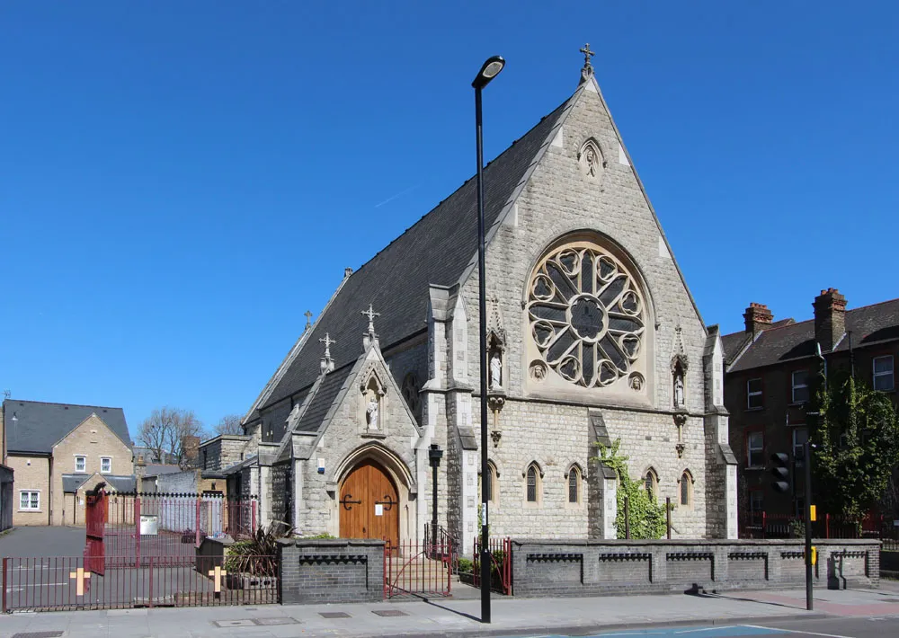 Our Lady &amp; St Catherine of Siena, Bow Church