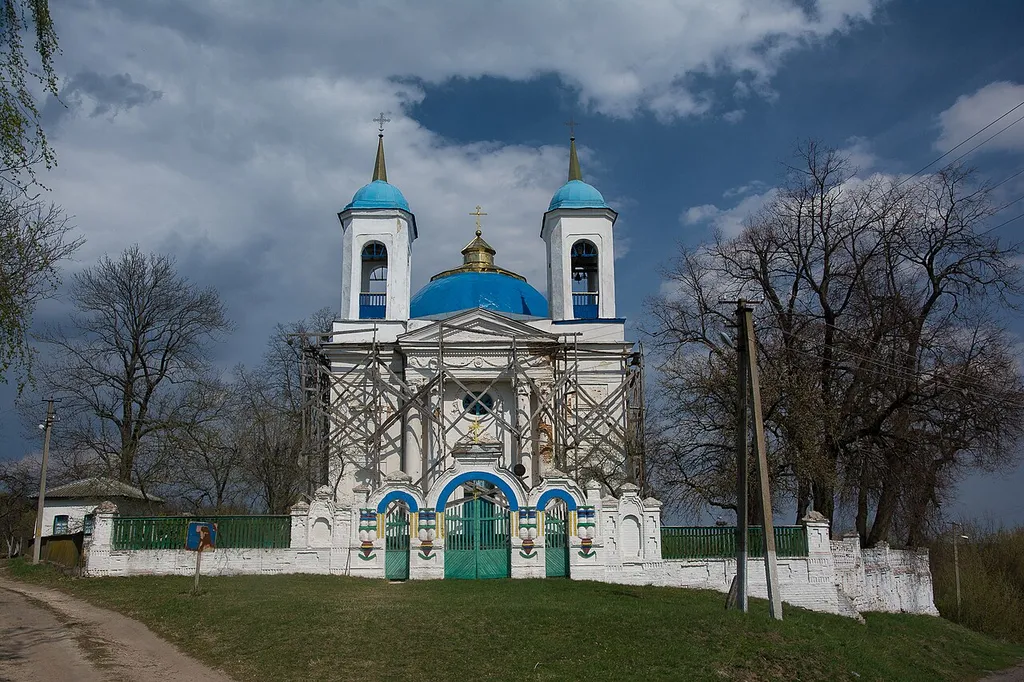 Успенська церква (мур.), Вишеньки,