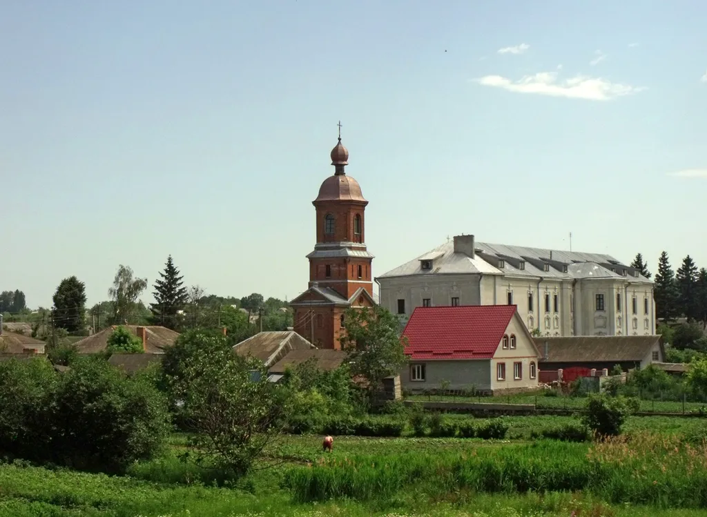 Кармелітський монастир, Бар, вул. Монастирська,55