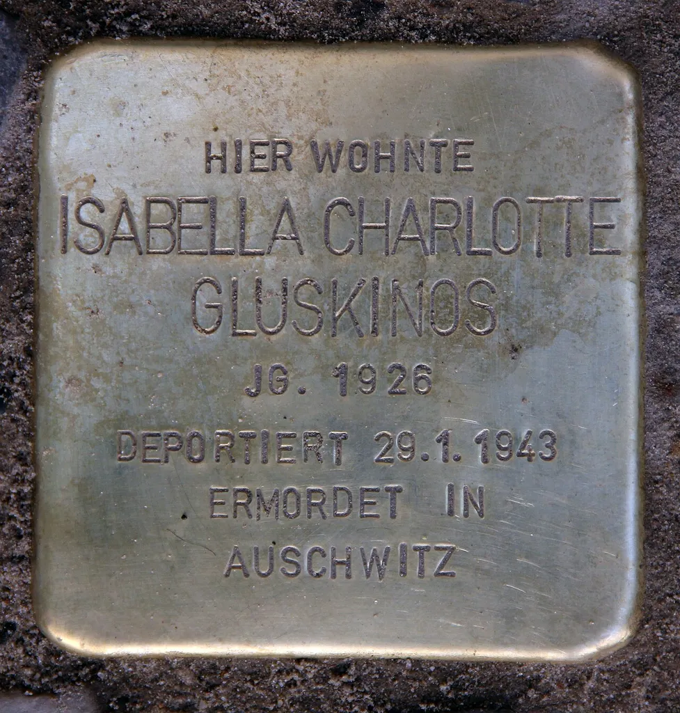 Stolperstein dedicated to Isabella Gluskinos