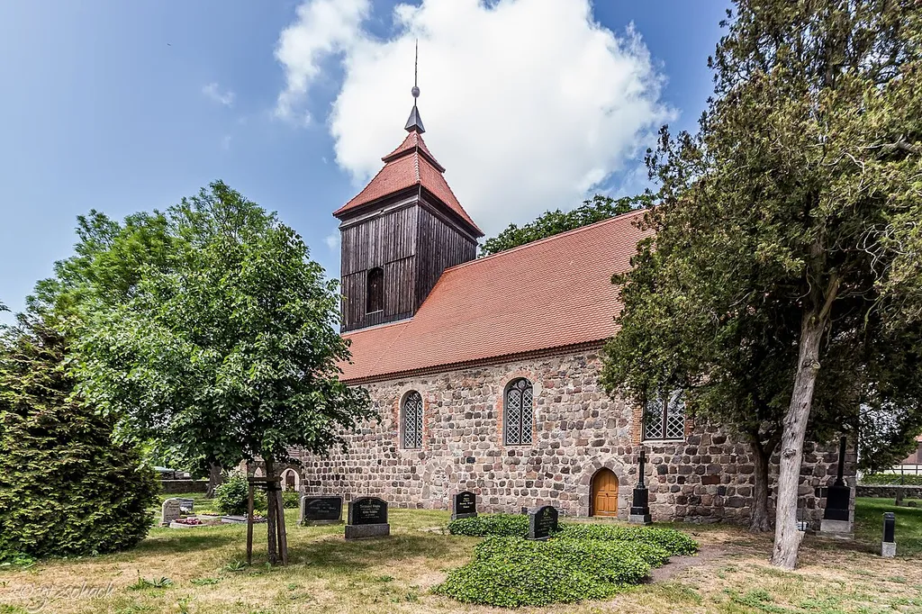 Dorfkirche Melzow