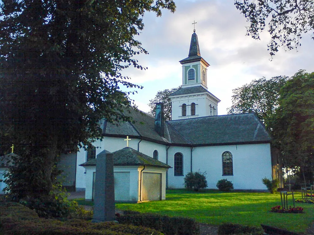 Parish church of Grava parish from the south east Grava församlingskyrka från sydost