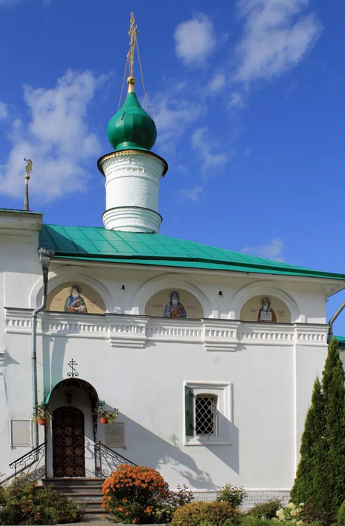 Церковь апостолов Петра и Павла (больничная): Приволжская слобода, 108, Нижний Новгород, Нижегородская область