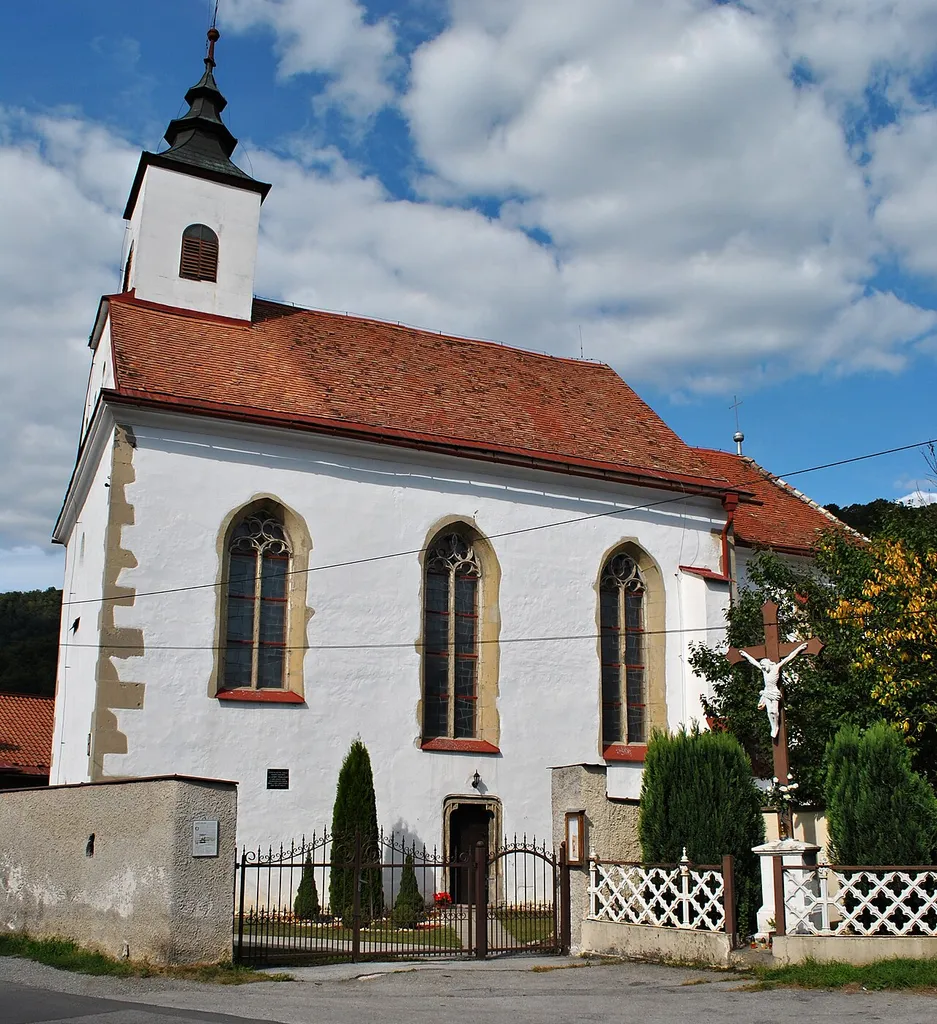 This media shows the protected monument with the number 601-55/1 CHMSK/601-55/1,CHMSK/601-55(other) in the Slovak Republic.