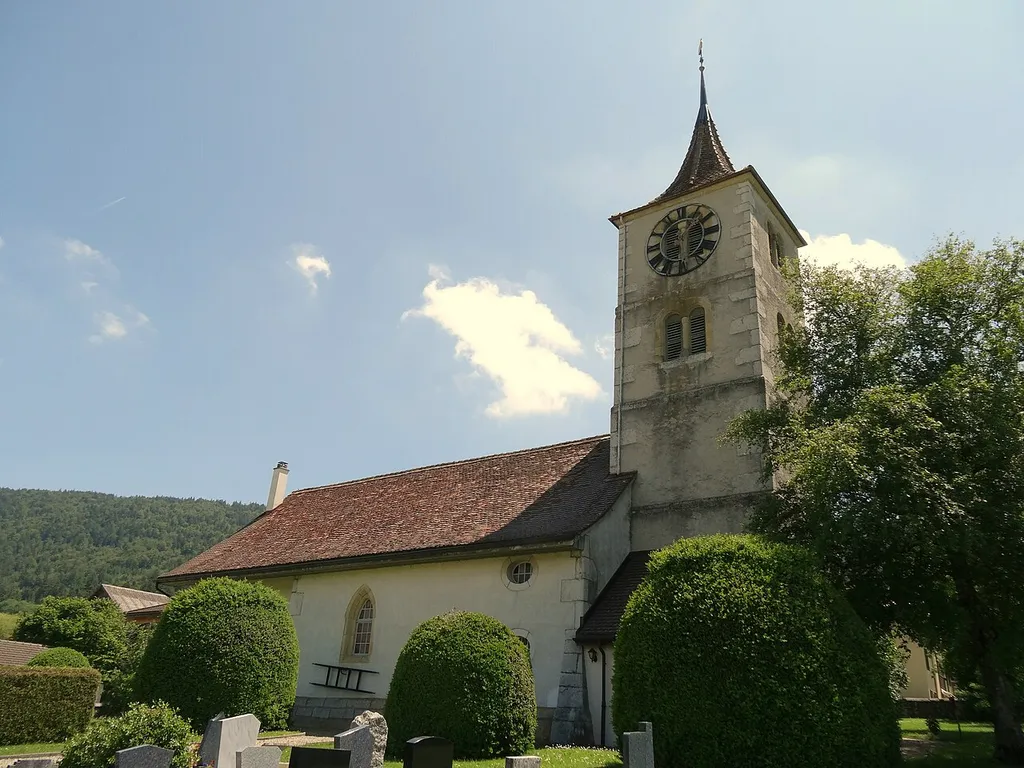 Savagnier, Le temple This is an image of a cultural property of national significance in Switzerland with KGS number 4127