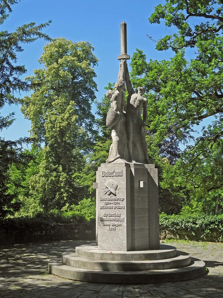 Coburg - Kriegerdenkmal - Ehrenmal des Coburger Convents im Hofgarten