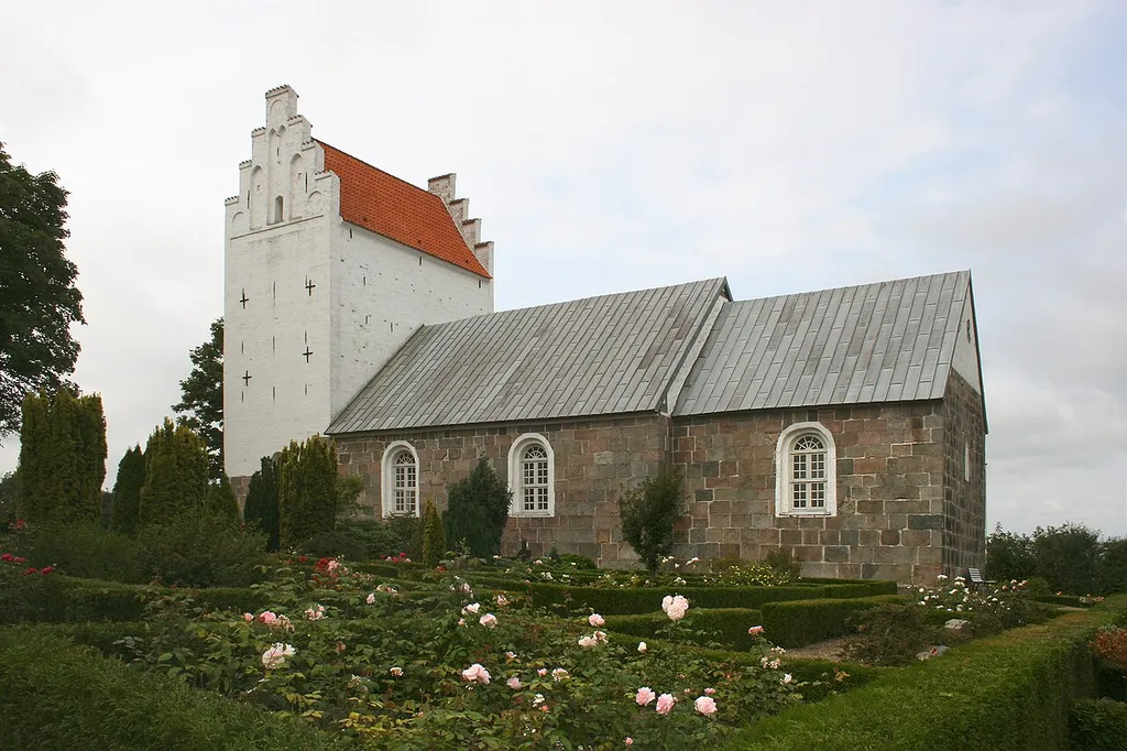 Dalbyneder Church, exterior facing souht east. Dalbyneder Sogn, Gjerlev Herred, Randers Amt, Denmark.