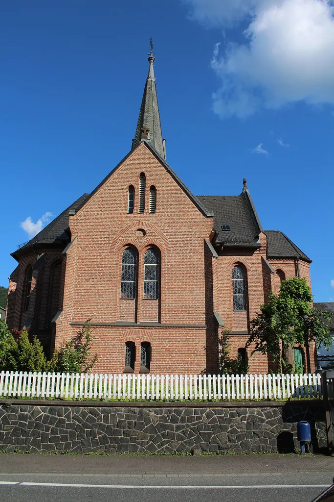 Ev. Kirche Wissenbach, Gemeinde Eschenburg, Hessen, Deutschland