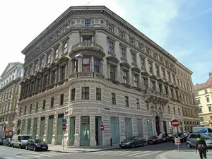 Palais Abensperg-Traun