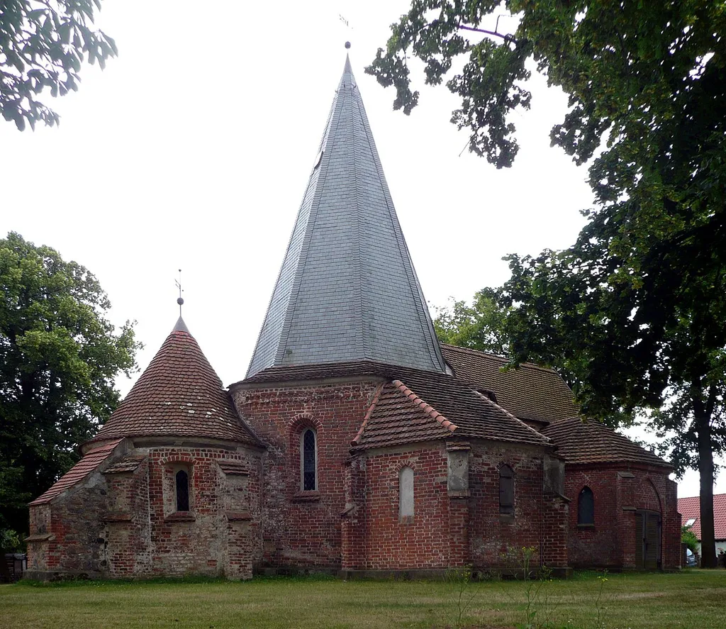 Oktogonale Dorfkirche Ludorf, Landkreis Müritz