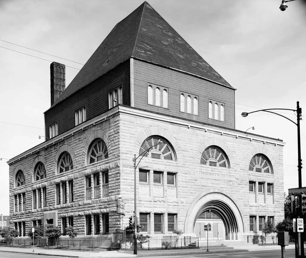 Kehilath Anshe Ma'ariv Synagogue (now Pilgrim Baptist Church), 3301 South Indiana Avenue, Chicago, Cook County, IL - north and west (front) sides.