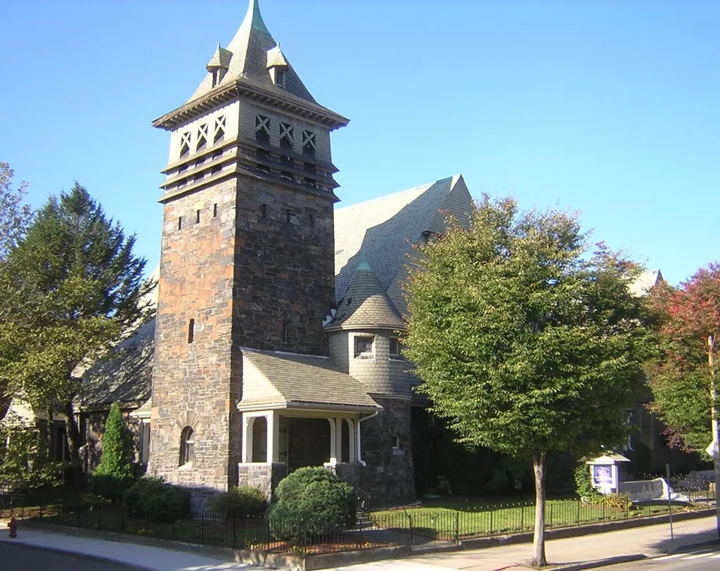 Broadway Winter Hill Congregational Church, Somerville, MA