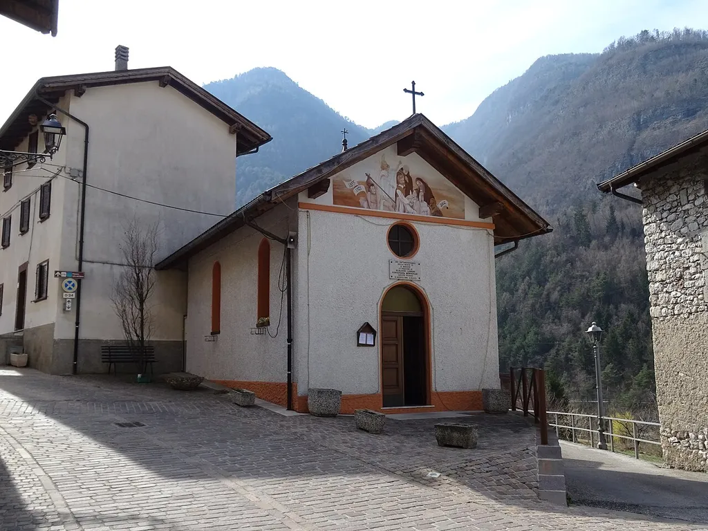 Scalzeri (Pedemonte, Veneto, Italy), Saint Roch church