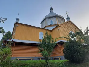 Holy Trinity church, Trostiantsi