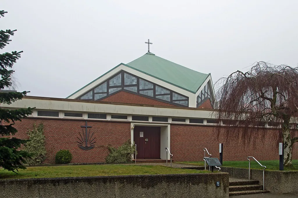 (Former?) building of the new apostolic church in the small town Hitzacker (district Lüchow-Dannenberg, northern Germany).