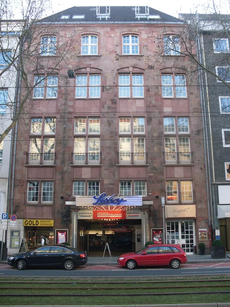 Savoy Theater & Atelier Kino