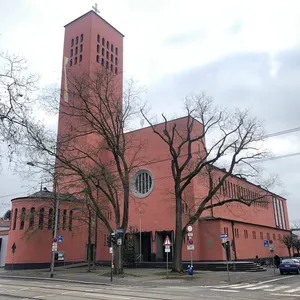 Kirche Mutter vom Guten Rat