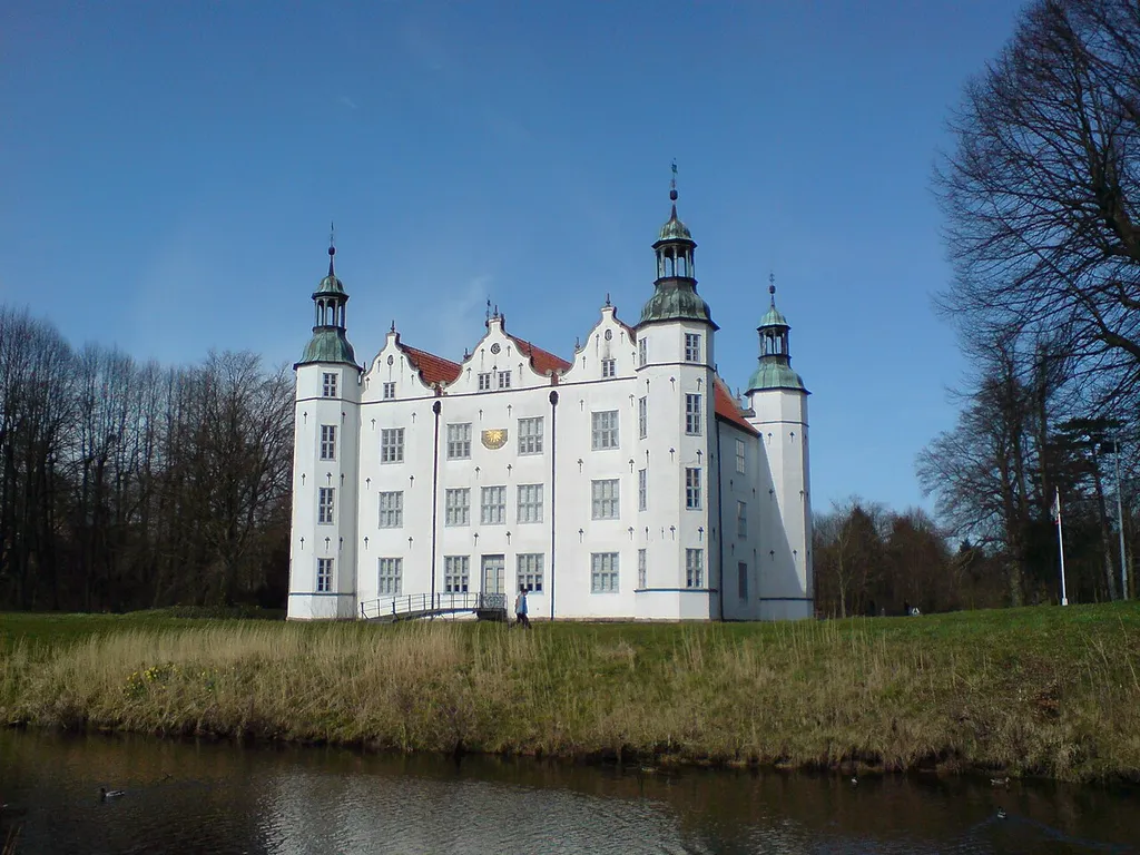 Schloss Ahrensburg von Südosten