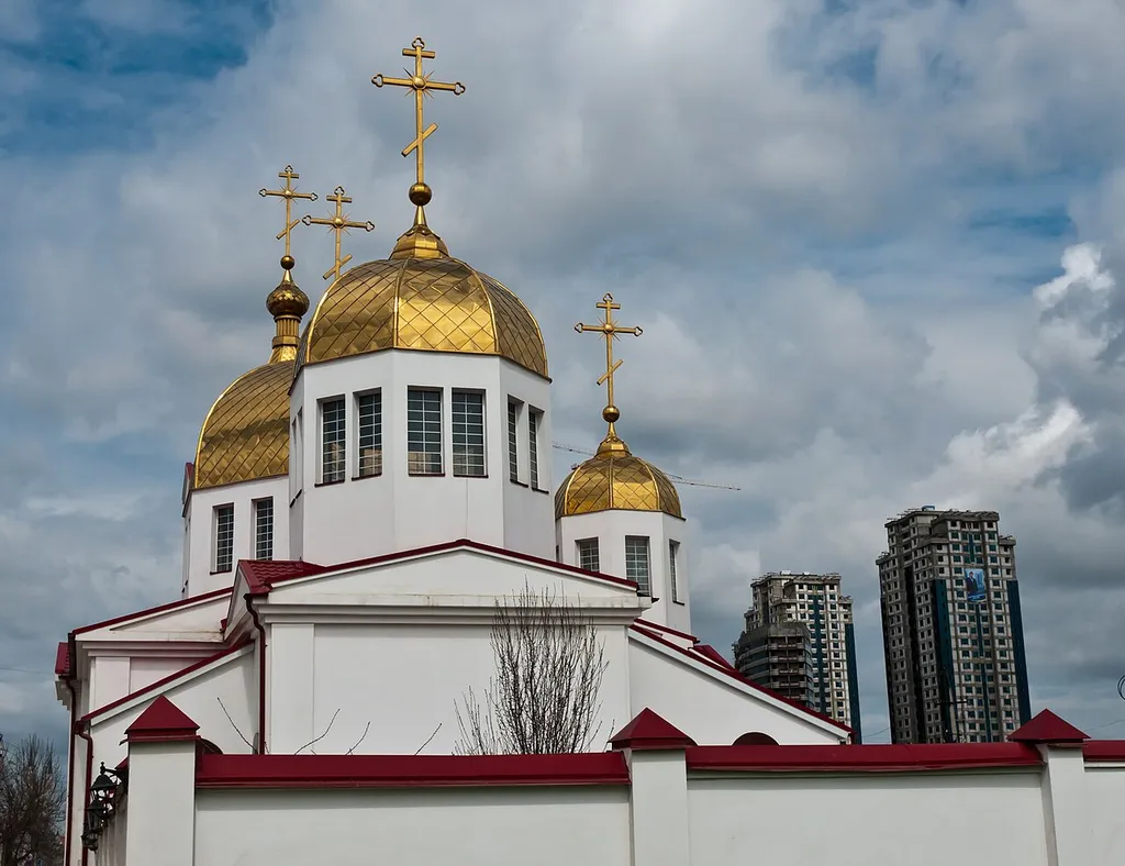 Церковь Михаила Архангела в Грозном. Построена в 1892 году.