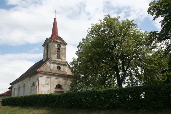 Kostel svatého Mikuláše v Pernarci, okres Plzeň-sever, Česko