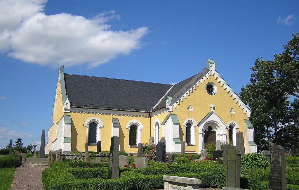 Villie kyrka. This is a photo of an ecclesiastical monument in Sweden, number 21300000004057 (sub-number: 21400000439819) in the RAÄ buildings database.