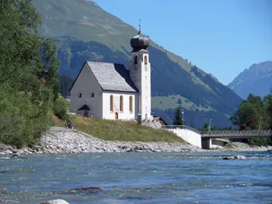 Pfarrkirche unserer lieben Frau Maria Reinigung, Bach