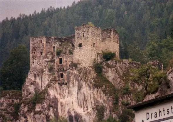 Ruine Burg Schachenstein