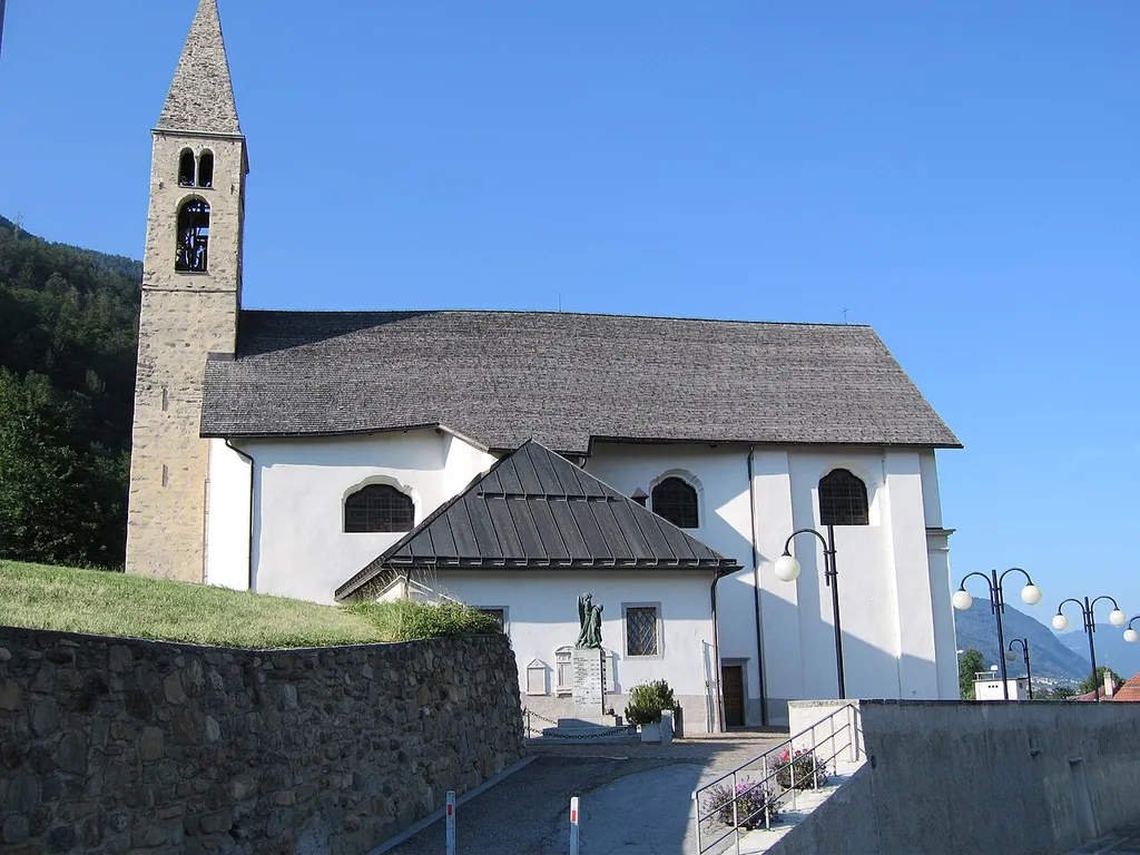 Chiesa di San Vigilio in Monclassico (vista da Ovest) Pierantonio Borga 12 dicembre 2007