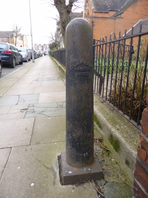 Old Boundary Marker by Malwood Road, Clapham Parish