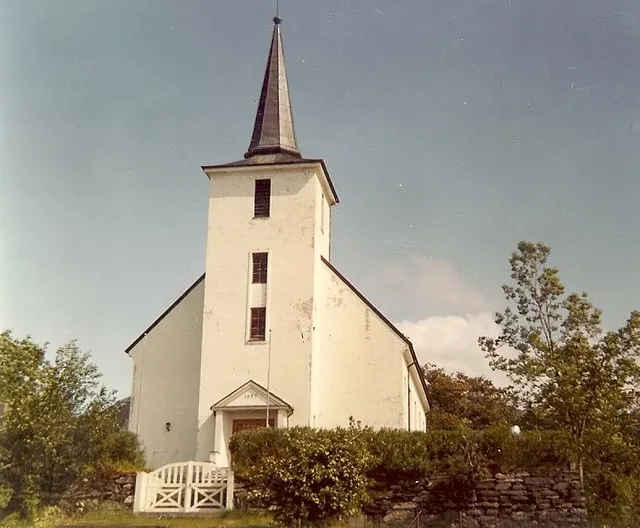 Stavang kirke i Flora