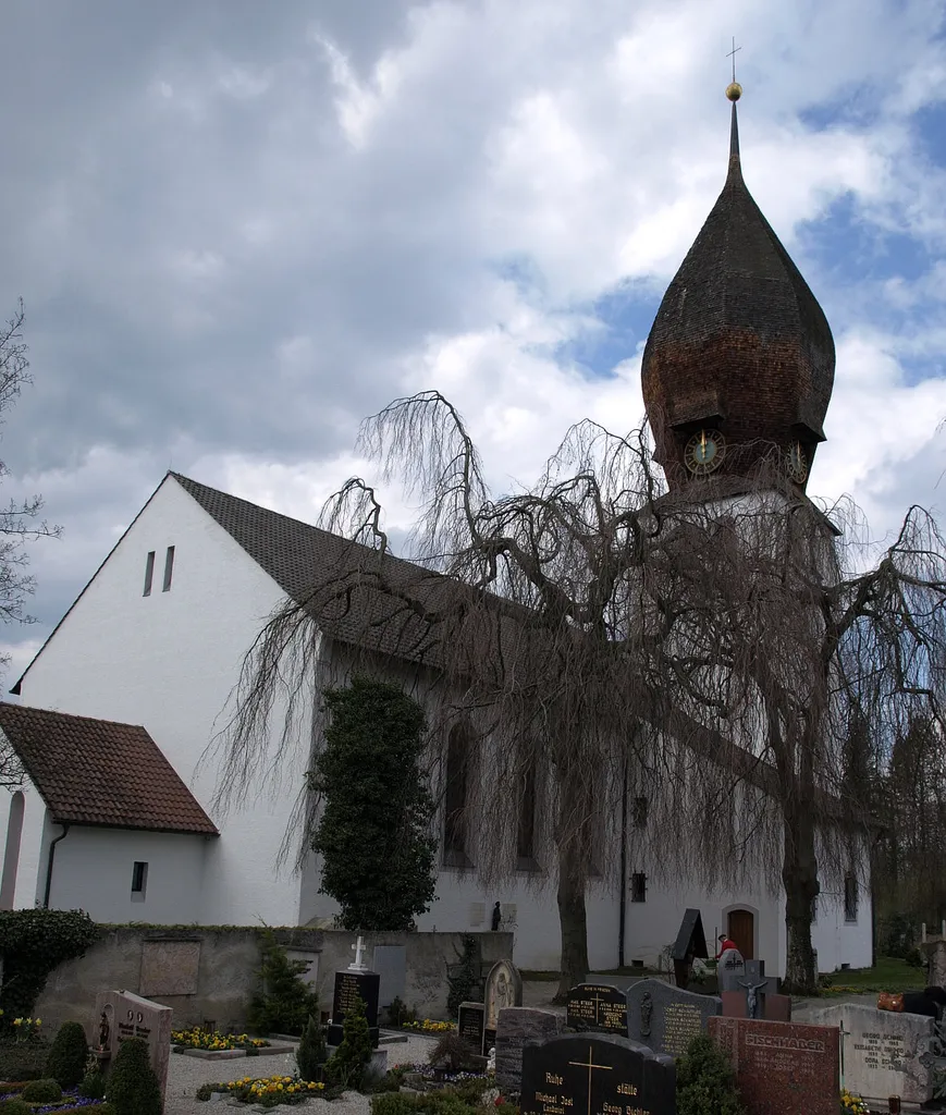 Neue Pfarrkirche Christkönig zu Weßling
