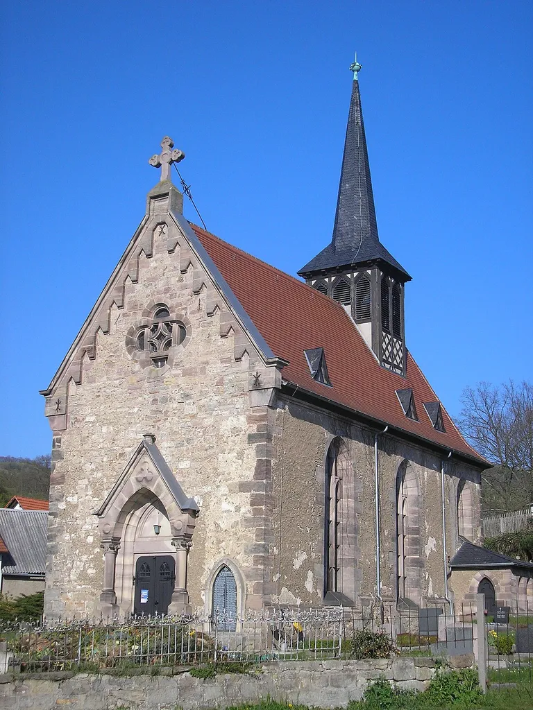 Die Kirche von Löbschütz (Thüringen).