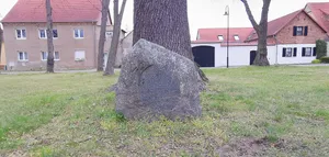 Gedenkstein für Wilhelm I. (Deutsches Reich) anlässlich seines 100. Geburtstages Dorfstraße 18 (vor)