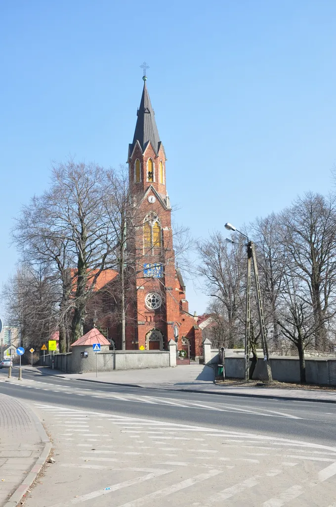 Libiąż, ul.Oświęcimska 83. Parafialny Kościół Przemienienia Pańskiego (1903-1911).