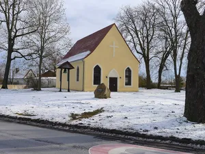 Village church Möthlow