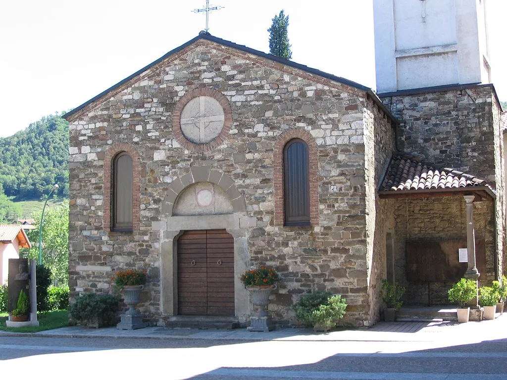 Description=Chiesa di San Zenone di Cisano Bergamasco (XI-XII secolo), sita nel comune di Cisano Bergamasco.