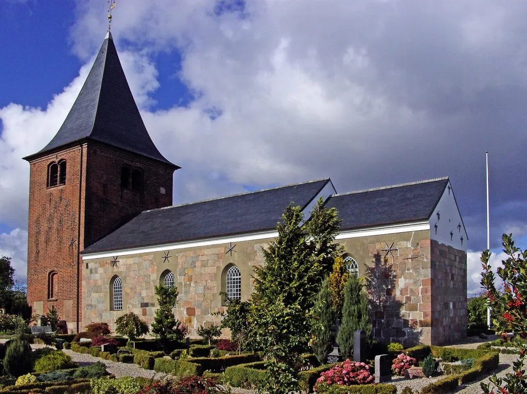 Folby kirke, Favrskov, fra sydøst
