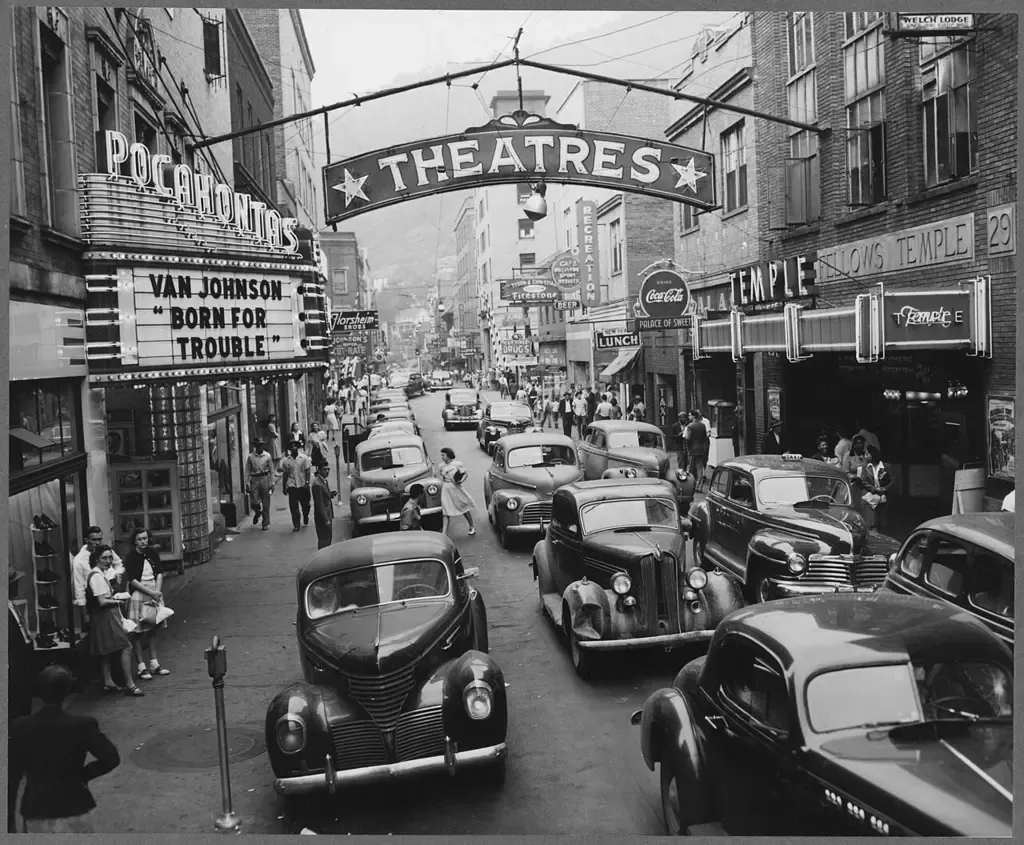 Pocahontas Theatre