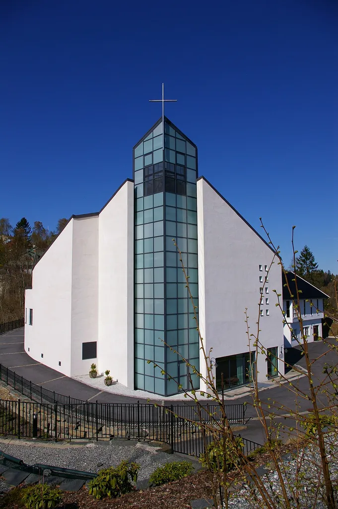 Erdal kirke, Askøy, Norway