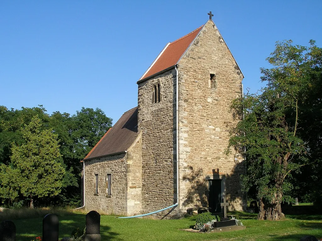 Kirche Treben, Juli 2008