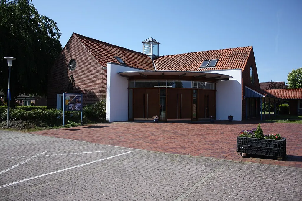 römisch-katholische St.-Willehad-Kirche in Esens