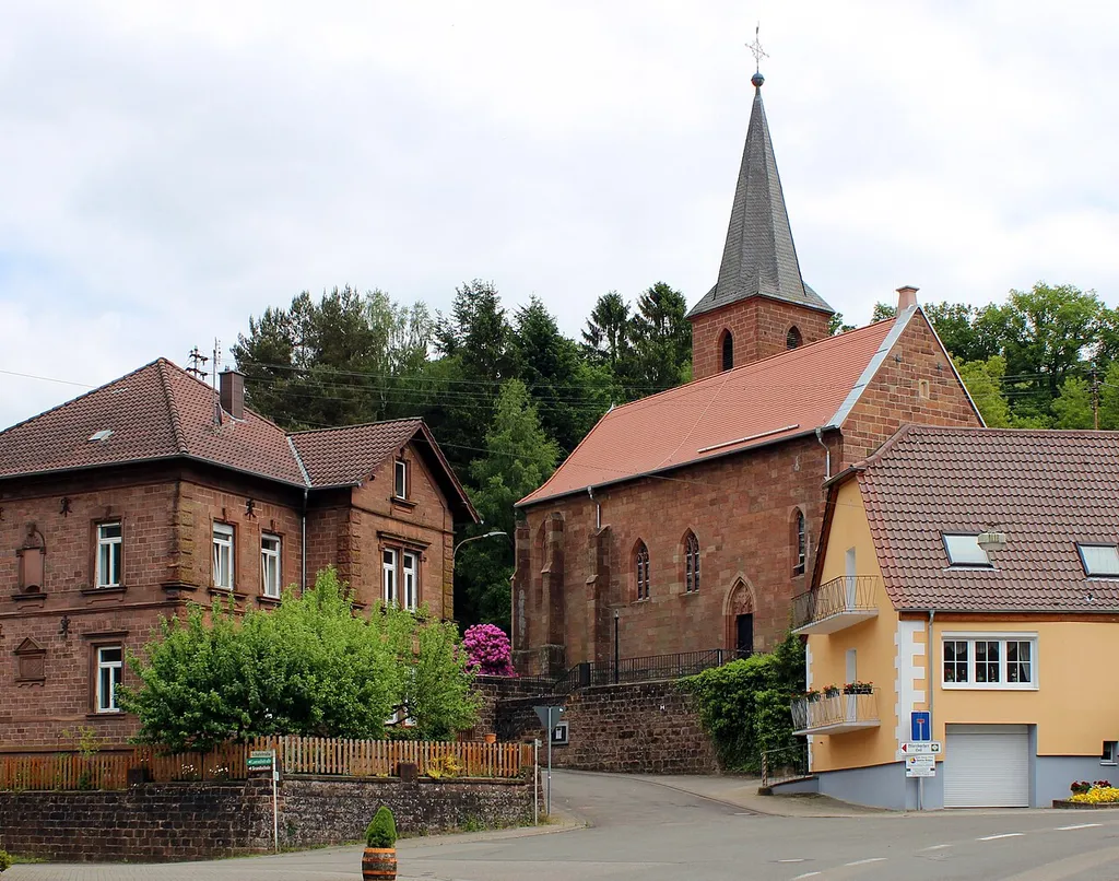 Evangelische Dietrich-Bonhoeffer-Kirche in Wiesbach (Pfalz), Landkreis Südwestpfalz, Rheinland-Pfalz