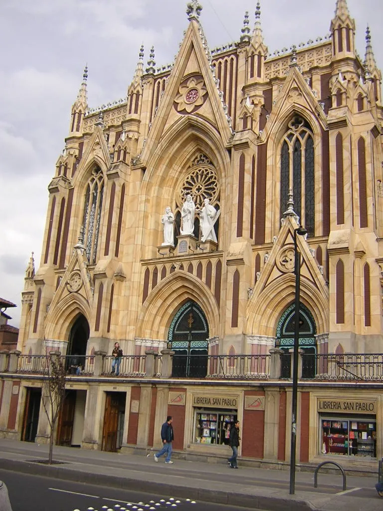 Iglesia Nuestra Señora de Chiquinquirá, Bogotá, Cundinamarca, Colombia