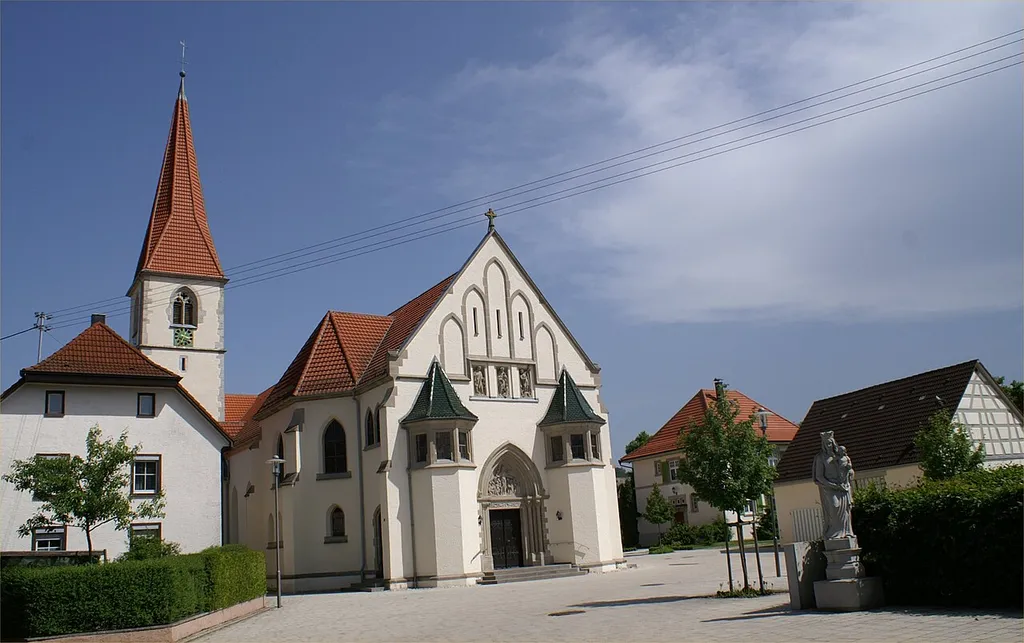 Pfarrkirche St. Maria Himmelfahrt in Allmendingen im Alb-Donau-Kreis