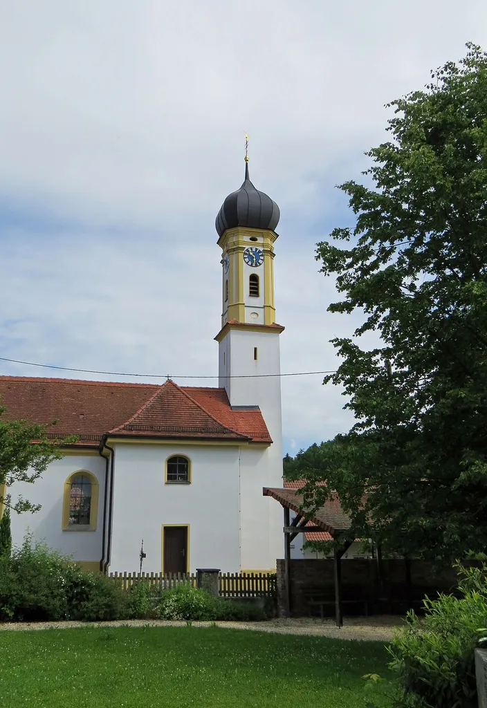 Saints Ulrich of Augsburg and Leonard Church