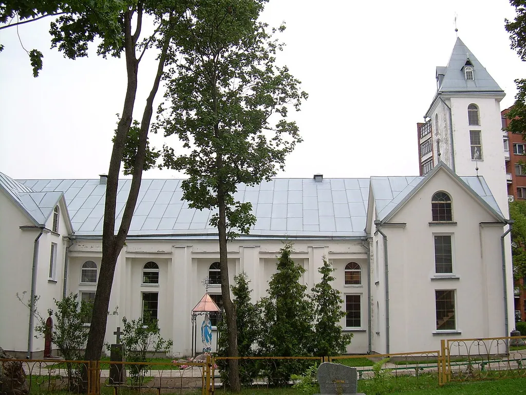 Radviliškio Švč. Mergelės Marijos Gimimo bažnyčia