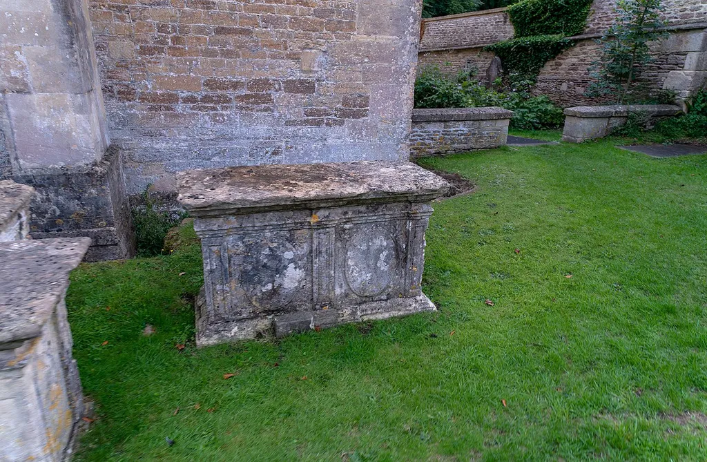 Corsham: UNIDENTIFIED MONUMENT IN CHURCHYARD, ABOUT 2 METRES NORTH OF WEST END OF NORTH AISLE OF CHURCH OF ST BARTHOLOMEW