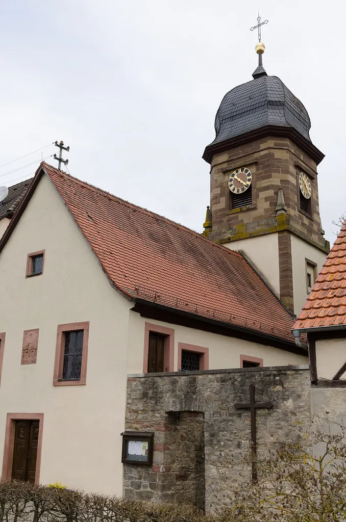 Karlstadt, Stadelhofen, Am Dorfplatz 6, Kirche