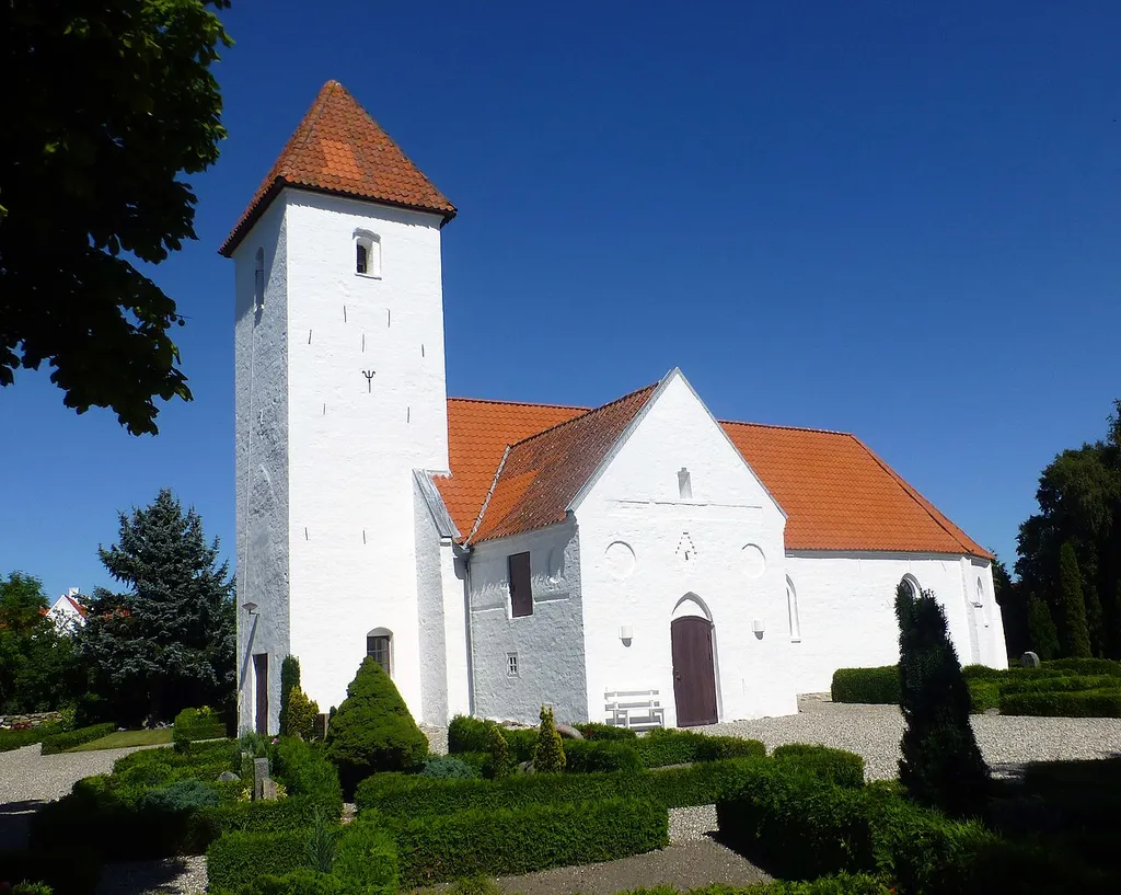 Sødring Kirke, Gjerlev Herred, Randers Kommune, Jylland, Denmark